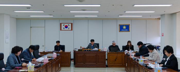 군산시의회, 제272회 임시회 18일 개회 기사 이미지