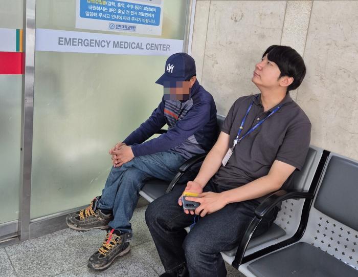 정읍시 희망복지지원단, 노숙인 실명 막고 삶 회복 도와 기사 이미지