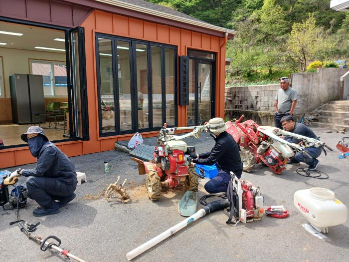 완주군, 찾아가는 농기계 무상 수리 기사 이미지