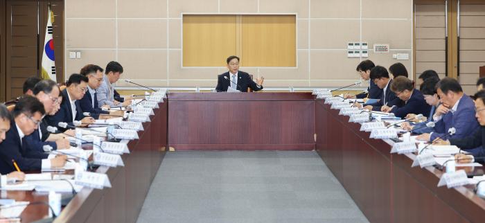 노홍석 전북지사 권한대행, 선거 앞두고 ‘빈틈없는 대응’ 주문 기사 이미지
