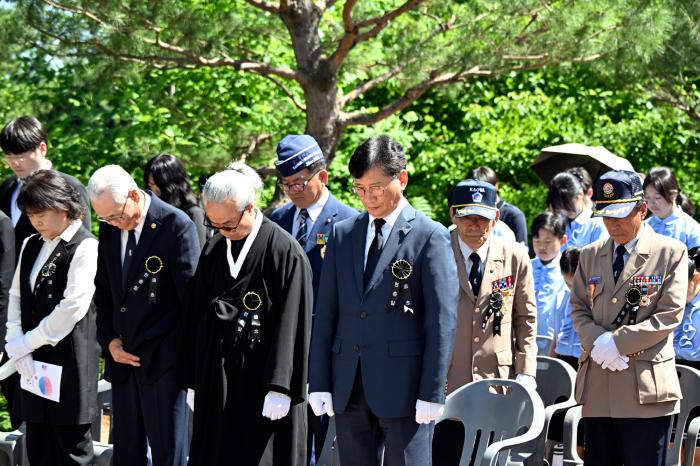 장수군, 제71회 현충일 추념행사 가져 기사 이미지