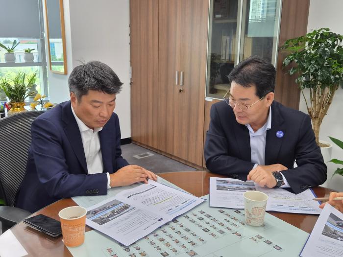 권익현 부안군수, 기획예산처 방문 2027년 국가예산 확보 총력 기사 이미지