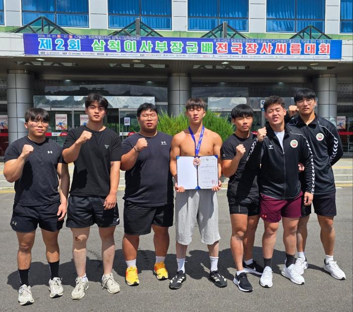 호원대 박기태, 전국장사씨름대회 대학부 3위 입상 기사 이미지