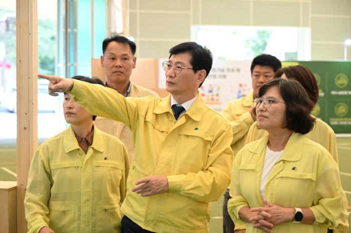 최훈식 장수군수, 제20회 장수한우랑사과랑축제 현장점검 기사 이미지